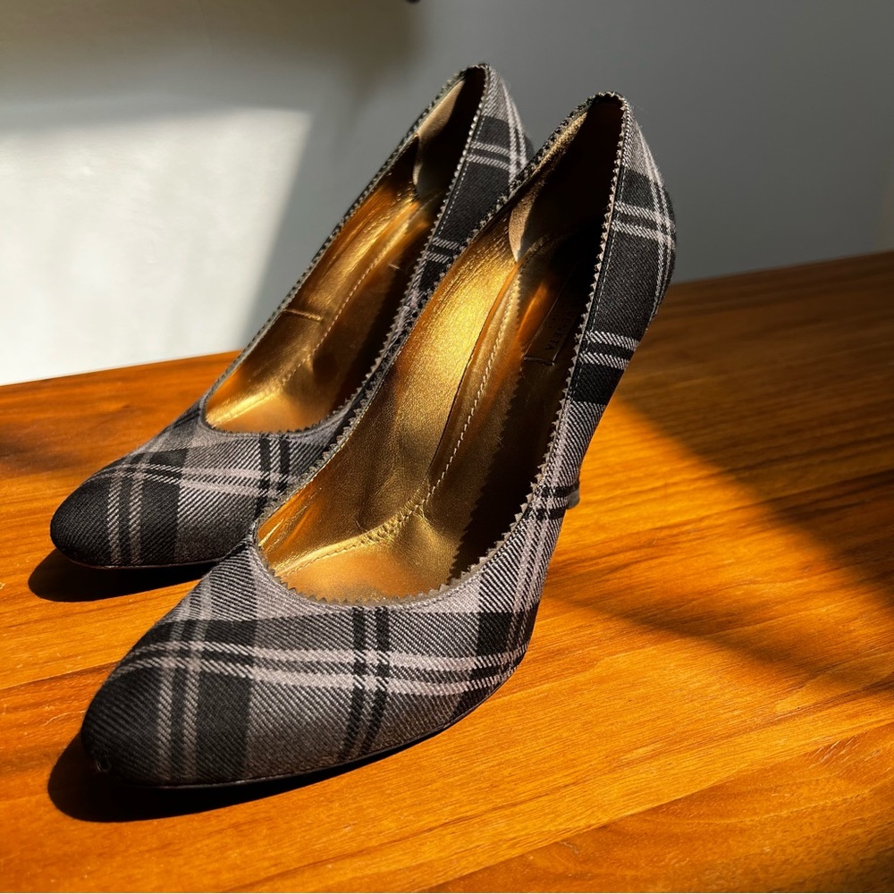 AUTHENTIC BOTTEGA VENETA PUMPS
